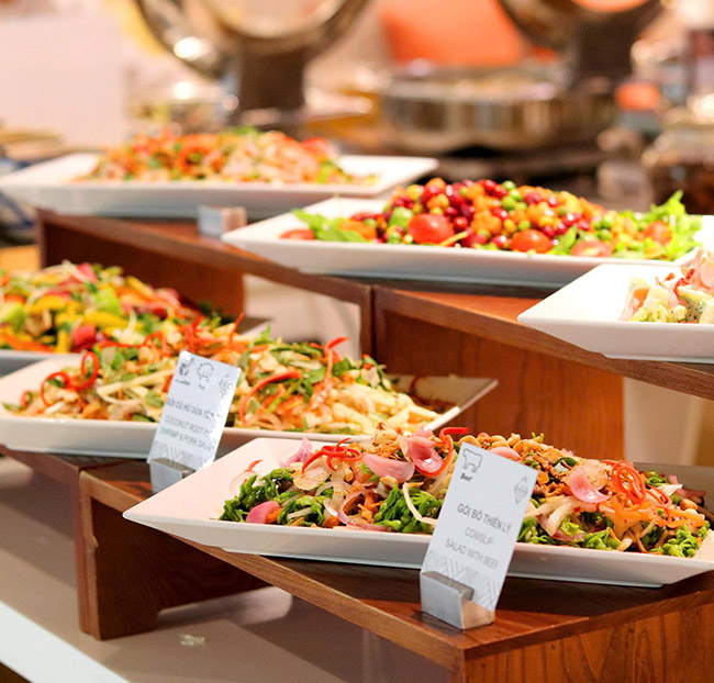 Novotel Living - Phú Mỹ Hưng - Buffet Cao Cấp Trưa Chủ Nhật. Voucher 442,260 VNĐ, Còn 354,000 VNĐ, Giảm 20%. Chỉ Có Tại Hotdeal.vn!
