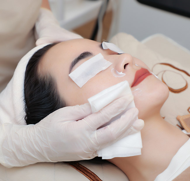 Ivora Skinlab - Cryo Công Nghệ Hàn Quốc - Sạch Da, Trắng Mịn, Căng Bóng Da. Voucher 599,000 VNĐ, Còn 99,000 VNĐ, Giảm 83%. Chỉ Có Tại Hotdeal.vn!