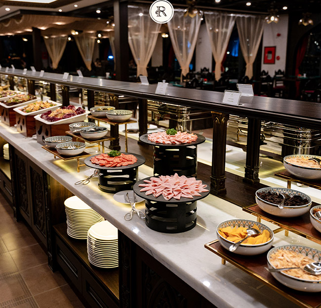 Du Thuyền Rever Sài Gòn 5* - Buffet Hải Sản Thượng Hạng. Voucher 1,450,000 VNĐ, Còn 1,150,000 VNĐ, Giảm 21%. Chỉ Có Tại Hotdeal.vn!