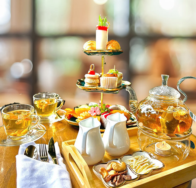 Northern Charm Hotel - Trải Nghiệm Trà Chiều Đẳng Cấp Cho 2 Người. Voucher 600,000 VNĐ, Còn 510,000 VNĐ, Giảm 15%. Chỉ Có Tại Hotdeal.vn!