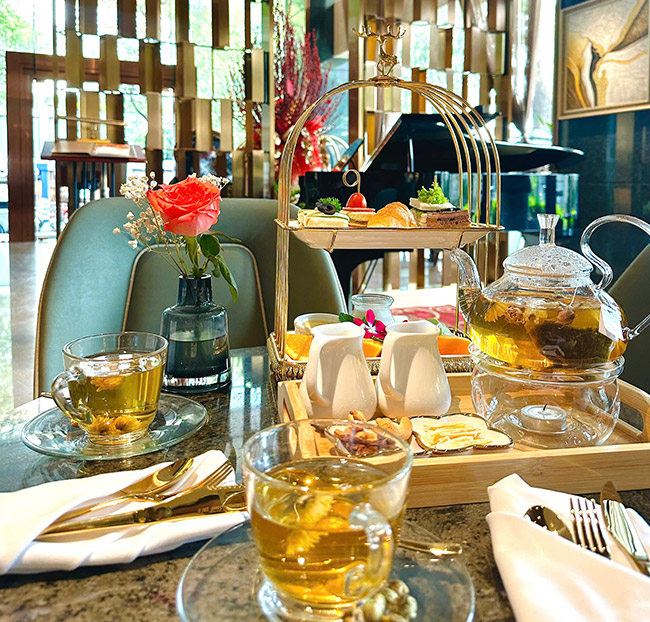 Northern Charm Hotel - Trải Nghiệm Trà Chiều Đẳng Cấp Cho 2 Người. Voucher 600,000 VNĐ, Còn 510,000 VNĐ, Giảm 15%. Chỉ Có Tại Hotdeal.vn!