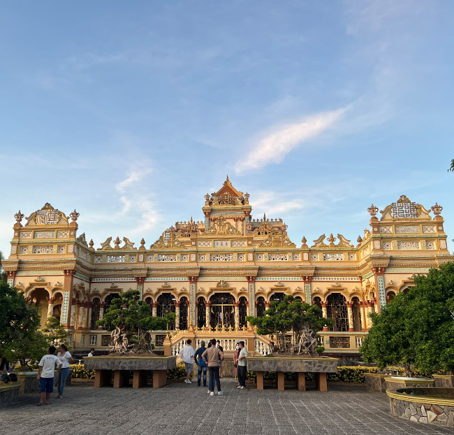 Tour Miền Tây Sông Nước 1 Ngày - Mỹ Tho - Bến Tre. Voucher 580,000 VNĐ, Còn 329,000 VNĐ, Giảm 43%. Chỉ Có Tại Hotdeal.vn!