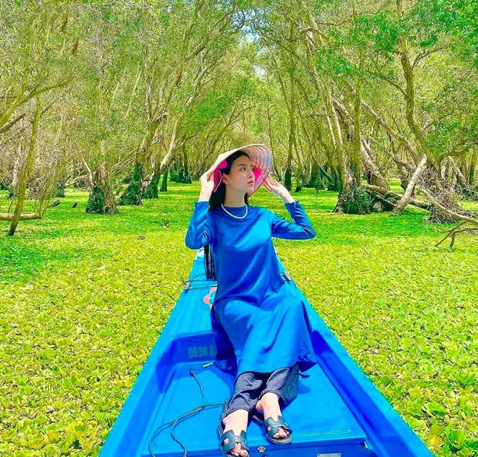 Tour Lục Tỉnh Miền Tây 4N3Đ - Mỹ Tho - Bến Tre - Châu Đốc - Cần Thơ - Bạc Liêu - Sóc Trăng. Voucher 5,900,000 VNĐ, Còn 4,400,000 VNĐ, Giảm 25%. Chỉ Có Tại Hotdeal.vn!