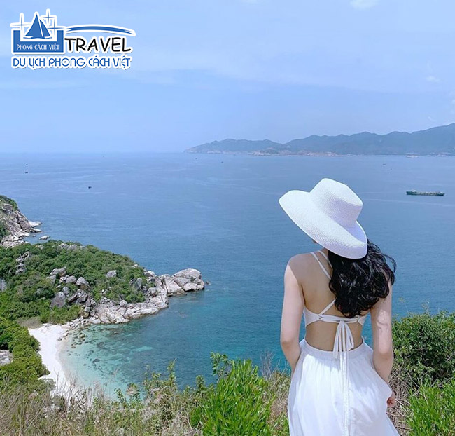 Tour Bình Ba 2N2Đ - Hòn Chút - Lặn Ngắm San Hô - Tiệc BBQ Hải Sản Tôm Hùm - Xe Giường Nằm - BD005. Voucher 2,900,000 VNĐ, Còn 1,890,000 VNĐ, Giảm 35%. Chỉ Có Tại Hotdeal.vn!