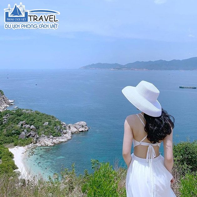 Tour Bình Ba 2N2Đ - Hòn Chút - Lặn Ngắm San Hô - Tiệc BBQ Hải Sản Tôm Hùm - Xe Giường Nằm - BD005. Voucher 2,900,000 VNĐ, Còn 1,890,000 VNĐ, Giảm 35%. Chỉ Có Tại Hotdeal.vn!