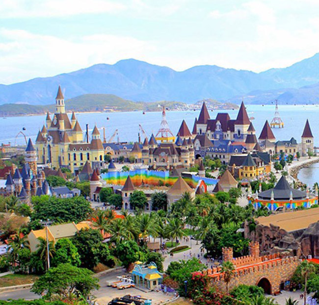 Tour Nha Trang 2N2Đ - Ba Đảo - Bãi Tranh - Con Sẻ Tre - Vinwonders - Khách Sạn 4 Sao - NT002. Voucher 2,590,000 VNĐ, Còn 1,690,000 VNĐ, Giảm 35%. Chỉ Có Tại Hotdeal.vn!