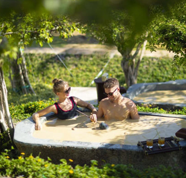 Tour Nha Trang 2N2Đ - Ba Đảo - Bãi Tranh - Con Sẻ Tre - Vinwonders - Khách Sạn 4 Sao - NT002. Voucher 2,590,000 VNĐ, Còn 1,690,000 VNĐ, Giảm 35%. Chỉ Có Tại Hotdeal.vn!