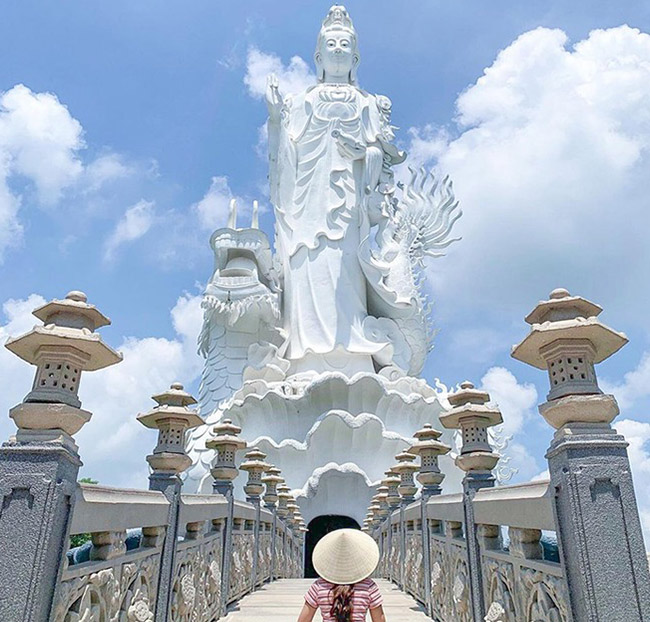 Tour Tây Ninh 1 Ngày - Núi Bà - Đỉnh Vân Sơn - Tòa Thánh - Chùa Gò Kén - HH011 . Voucher 1,500,000 VNĐ, Còn 890,000 VNĐ, Giảm 41%. Chỉ Có Tại Hotdeal.vn!