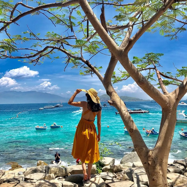 Tour Nha Trang 3N3Đ - Bãi Tranh - Vịnh San Hô - Tắm Bùn Khoáng - NT001. Voucher 3,090,000 VNĐ, Còn 2,350,000 VNĐ, Giảm 24%. Chỉ Có Tại Hotdeal.vn!