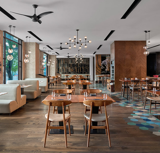 Renaissance Riverside - Buffet Tôm Hùm, Hải Sản, Rượu Vang. Voucher 1,530,900 VNĐ, Còn 995,000 VNĐ, Giảm 35%. Chỉ Có Tại Hotdeal.vn!