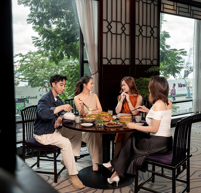 Renaissance Riverside - Buffet Dimsum 36 Món Hương Vị Bậc Nhất Sài Gòn. Voucher 963,900 VNĐ, Còn 675,000 VNĐ, Giảm 30%. Chỉ Có Tại Hotdeal.vn!