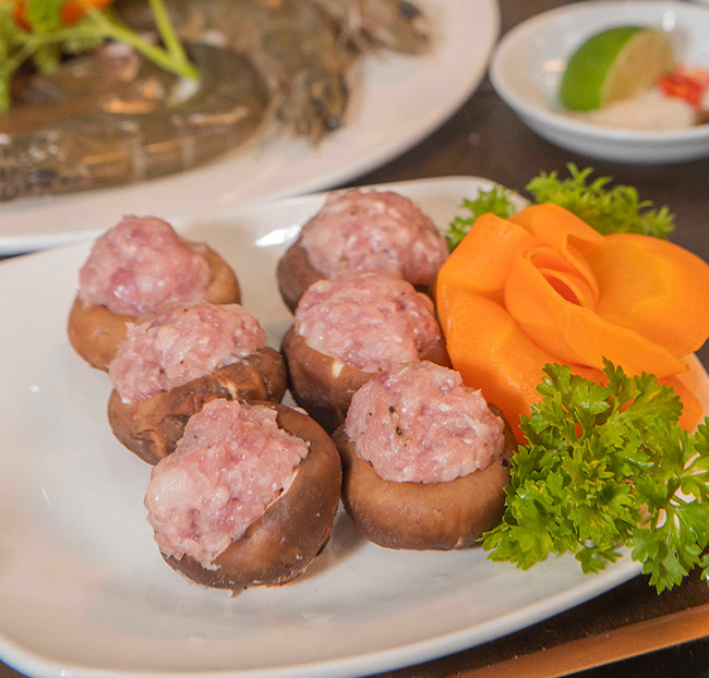 Thảo Nguyên Xanh - Set Lợn Mẹt/ Lẩu Hơi Cho 4 Người. Voucher 560,000 VNĐ, Còn 480,000 VNĐ, Giảm 14%. Chỉ Có Tại Hotdeal.vn!