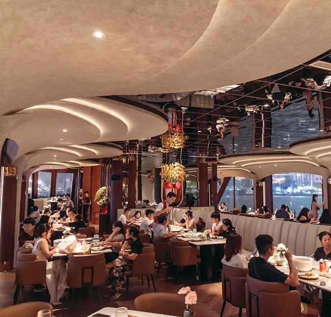ICON Saigon Cruise - Set Menu Ăn Tối, Ngắm Cảnh Trên Du Thuyền 5 Sao. Voucher 1,500,000 VNĐ, Còn 1,125,000 VNĐ, Giảm 25%. Chỉ Có Tại Hotdeal.vn!