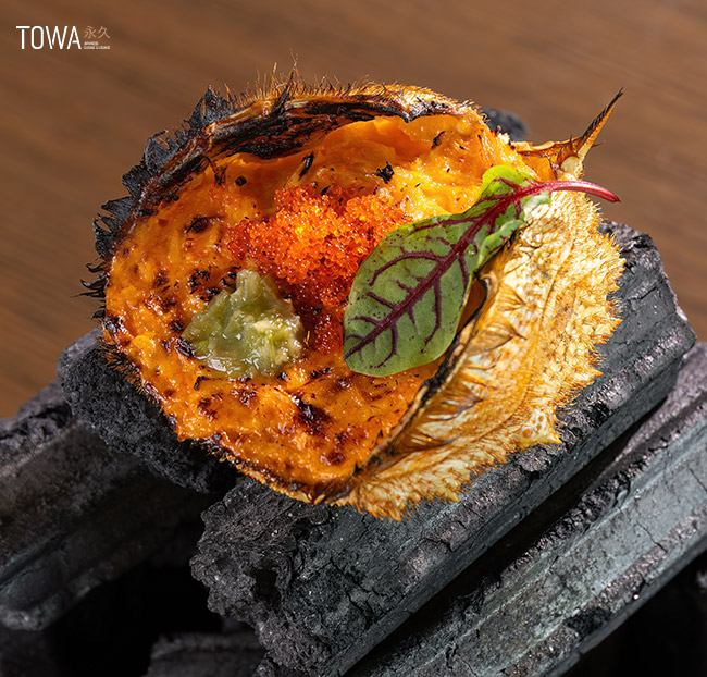 Towa Japanese Cuisine Tầng 28 Sedona Suites - 1 Con Cua Lông Kegani Cao Cấp 2 Món Cho 2 Người. Voucher 2,788,000 VNĐ, Còn 1,800,000 VNĐ, Giảm 35%. Chỉ Có Tại Hotdeal.vn!
