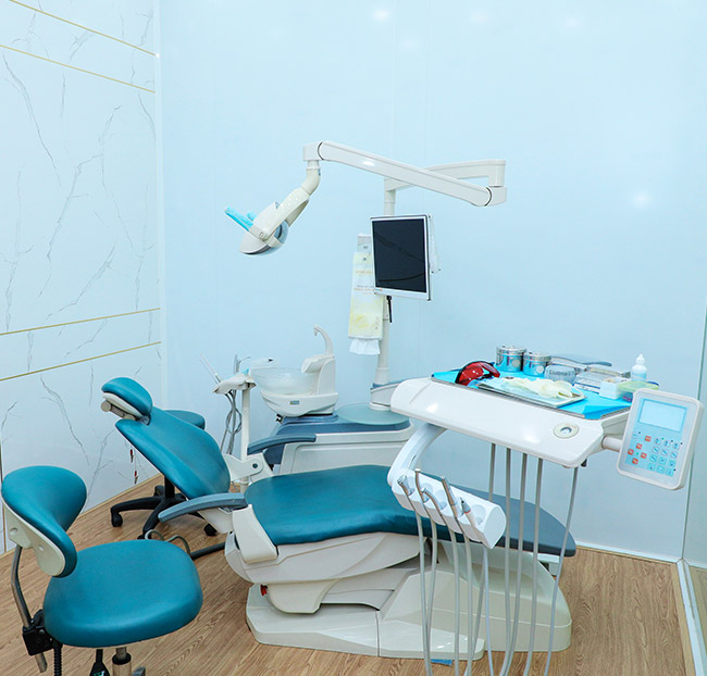 Nha Khoa Minh Tỷ - Tẩy Trắng Răng Bleachbright Không Ê Buốt. Voucher 3,000,000 VNĐ, Còn 499,000 VNĐ, Giảm 83%. Chỉ Có Tại Hotdeal.vn!