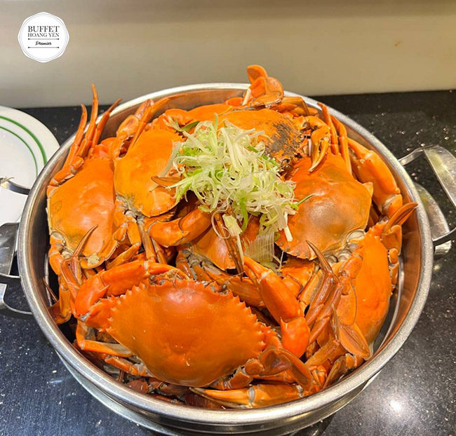 Hoàng Yến Buffet Premier - Ẩm Thực 3 Miền Đặc Sắc. Voucher 431,000 VNĐ, Còn 388,000 VNĐ, Giảm 10%. Chỉ Có Tại Hotdeal.vn!
