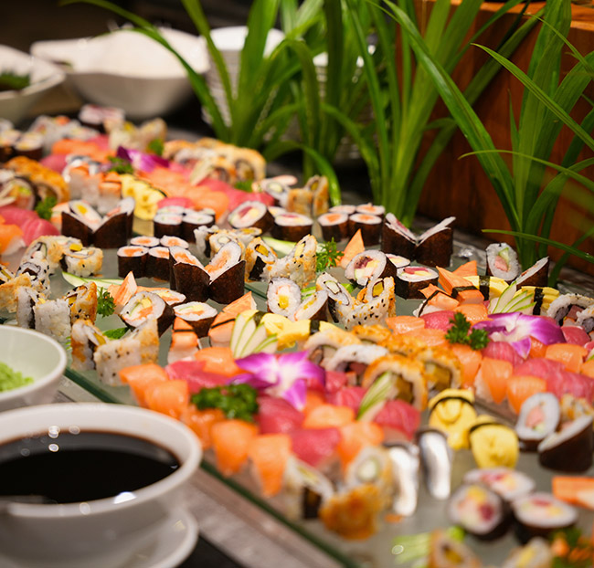 Saigon Prince - International Buffet Trưa Hơn 50 Món Á Âu. Voucher 453,600 VNĐ, Còn 386,000 VNĐ, Giảm 15%. Chỉ Có Tại Hotdeal.vn!