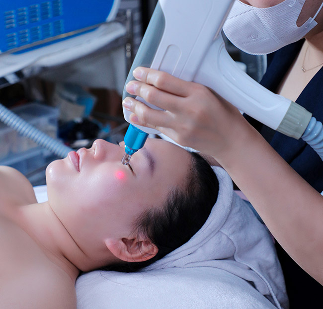 Viện Việt Hàn - Trị Nám Hiệu Quả - Tặng Sản Phẩm Điều Trị. Voucher 3,500,000 VNĐ, Còn 299,000 VNĐ, Giảm 91%. Chỉ Có Tại Hotdeal.vn!
