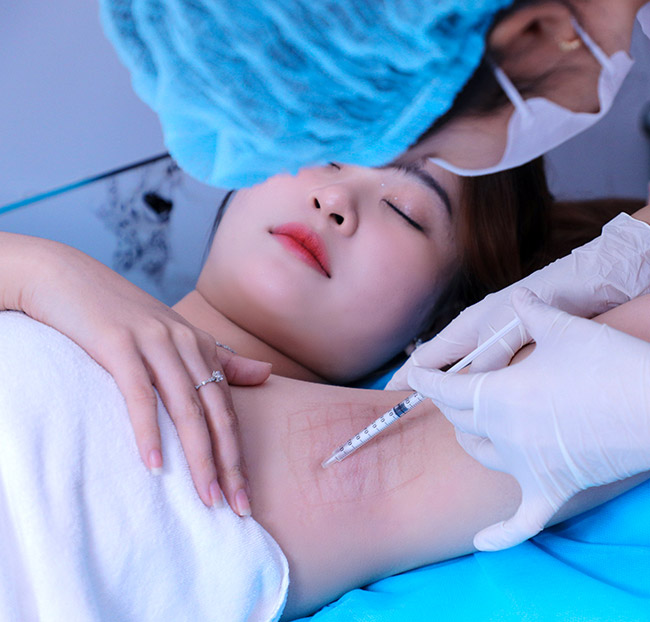 Viện Việt Hàn - Botox Trị Hôi Nách/ Trọn Gói Xóa Xăm/ Chân Mày/ Môi. Voucher 4,000,000 VNĐ, Còn 999,000 VNĐ, Giảm 75%. Chỉ Có Tại Hotdeal.vn!