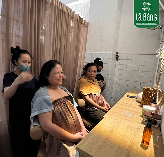 Dưỡng Sinh - Đông Y Lá Bàng - Gội Đầu Dưỡng Sinh + Massage Cổ Vai Gáy. Voucher 149,000 VNĐ, Còn 89,000 VNĐ, Giảm 40%. Chỉ Có Tại Hotdeal.vn!