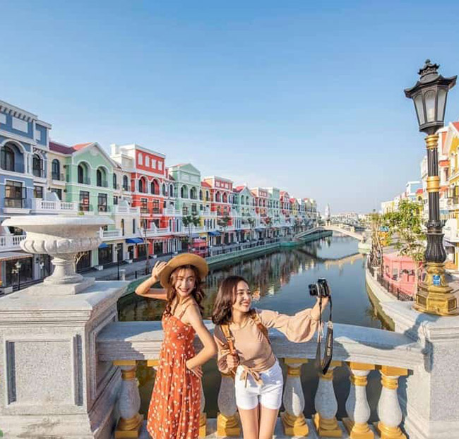 Tour Phú Quốc 3N2Đ - Grand World - Câu Cá - Ngắm San Hô - Bay TPHCM. Voucher 5,900,000 VNĐ, Còn 3,990,000 VNĐ, Giảm 32%. Chỉ Có Tại Hotdeal.vn!