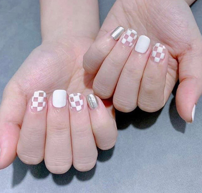 Chang Nails - Trọn Gói Chăm Sóc Móng/ Đôi Bàn Chân/ Gội Đầu. Voucher 350,000 VNĐ, Còn 89,000 VNĐ, Giảm 75%. Chỉ Có Tại Hotdeal.vn!