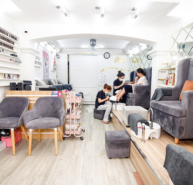 Chang Nails - Trọn Gói Chăm Sóc Móng/ Đôi Bàn Chân/ Gội Đầu. Voucher 350,000 VNĐ, Còn 89,000 VNĐ, Giảm 75%. Chỉ Có Tại Hotdeal.vn!