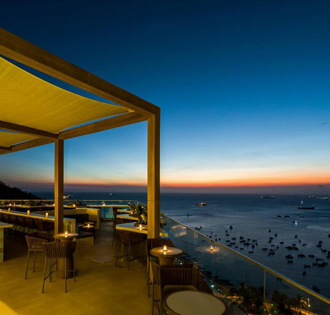 Fusion Suite Vũng Tàu 4* - 2N1Đ Phòng Suite City View - 2 Khách. Voucher 5,890,000 VNĐ, Còn 2,290,000 VNĐ, Giảm 61%. Chỉ Có Tại Hotdeal.vn!