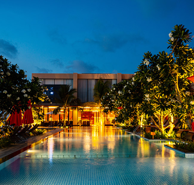 Marina Bay Resort Vũng Tàu 5* - P. Deluxe 2N1Đ + Ăn Sáng - 2 Khách. Voucher 9,890,000 VNĐ, Còn 2,250,000 VNĐ, Giảm 77%. Chỉ Có Tại Hotdeal.vn!