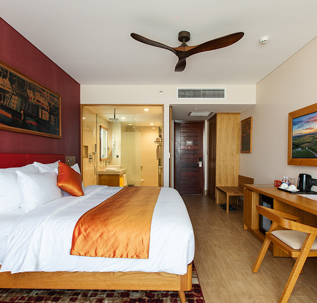 Marina Bay Resort Vũng Tàu 5* - P. Deluxe 2N1Đ + Ăn Sáng - 2 Khách. Voucher 9,890,000 VNĐ, Còn 2,250,000 VNĐ, Giảm 77%. Chỉ Có Tại Hotdeal.vn!