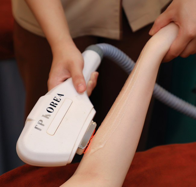 Sama Spa - Massage Body + Ngâm Chân/ Gội Đầu Dưỡng Sinh/ Trị Mụn. Voucher 250,000 VNĐ, Còn 99,000 VNĐ, Giảm 60%. Chỉ Có Tại Hotdeal.vn!