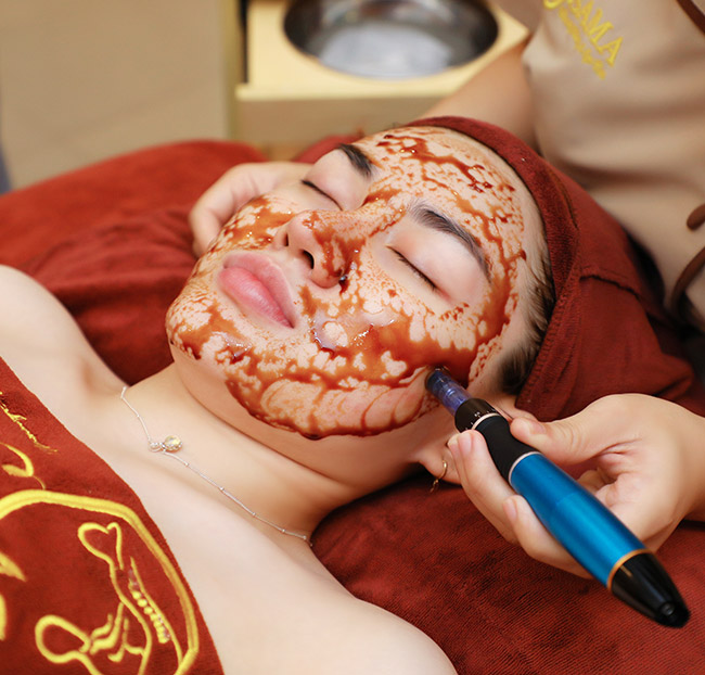 Sama Spa - Massage Body/ Mẹ Bầu/ Trị Liệu Cột Sống 150'. Voucher 899,000 VNĐ, Còn 449,000 VNĐ, Giảm 50%. Chỉ Có Tại Hotdeal.vn!