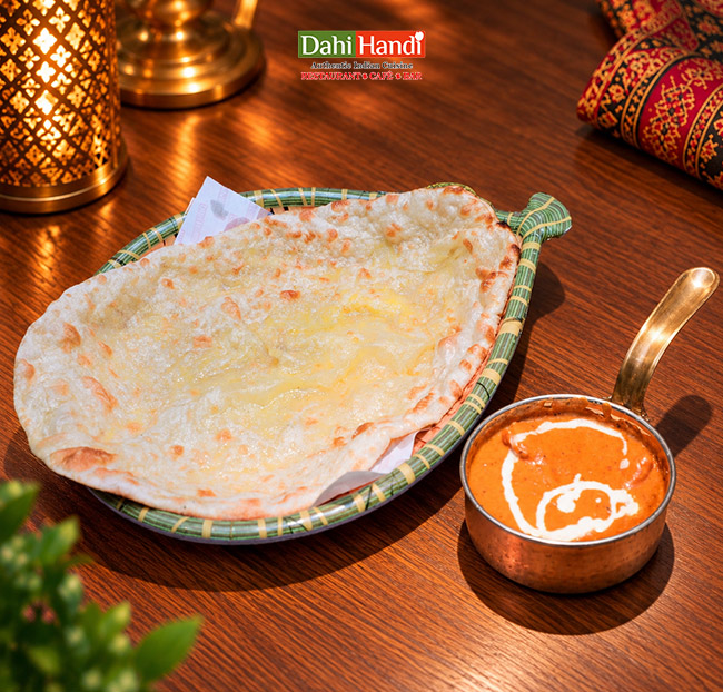 Dahi Handi Indian Restaurant - Combo Ẩm Thực Ấn Độ Đặc Sắc. Voucher 298,000 VNĐ, Còn 239,000 VNĐ, Giảm 20%. Chỉ Có Tại Hotdeal.vn!