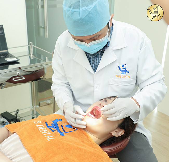 Nha Khoa QT Emis - Cạo Vôi/ Điều Trị Nha Chu/ Nhổ/ Trám Răng. Voucher 500,000 VNĐ, Còn 129,000 VNĐ, Giảm 74%. Chỉ Có Tại Hotdeal.vn!