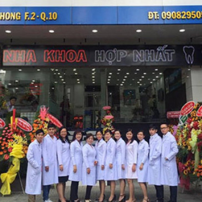 Nha Khoa Hợp Nhất - Áp Dụng Tất Cả Các Dịch Vụ. Voucher 300,000 VNĐ, Còn 90,000 VNĐ, Giảm 70%. Chỉ Có Tại Hotdeal.vn!