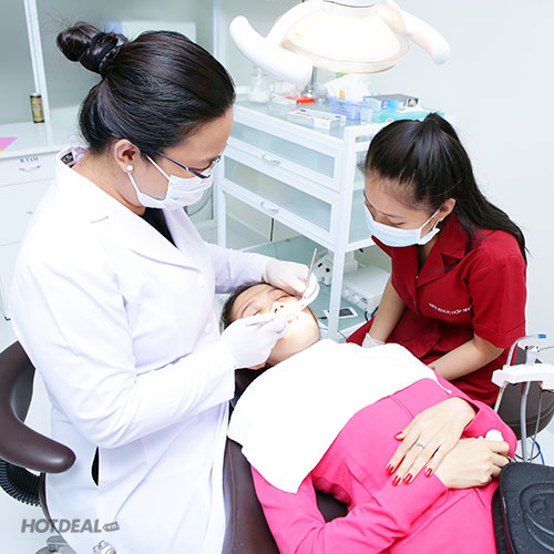Nha Khoa Hợp Nhất - Tẩy Trắng Răng Bằng Đèn Plasma. Voucher 2,500,000 VNĐ, Còn 450,000 VNĐ, Giảm 82%. Chỉ Có Tại Hotdeal.vn!